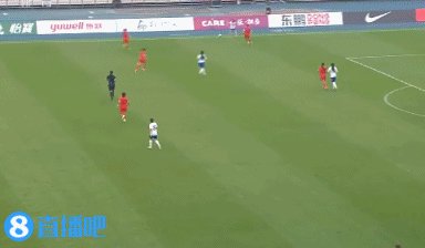 半场-张馨、邵子钦破门智杰失良机 中国女足2-0乌兹别克斯坦